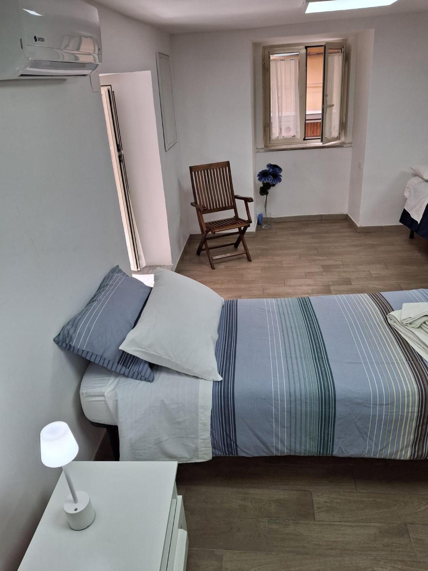 Salvatore Tommasi 43 Centro Storico Napels Buitenkant foto